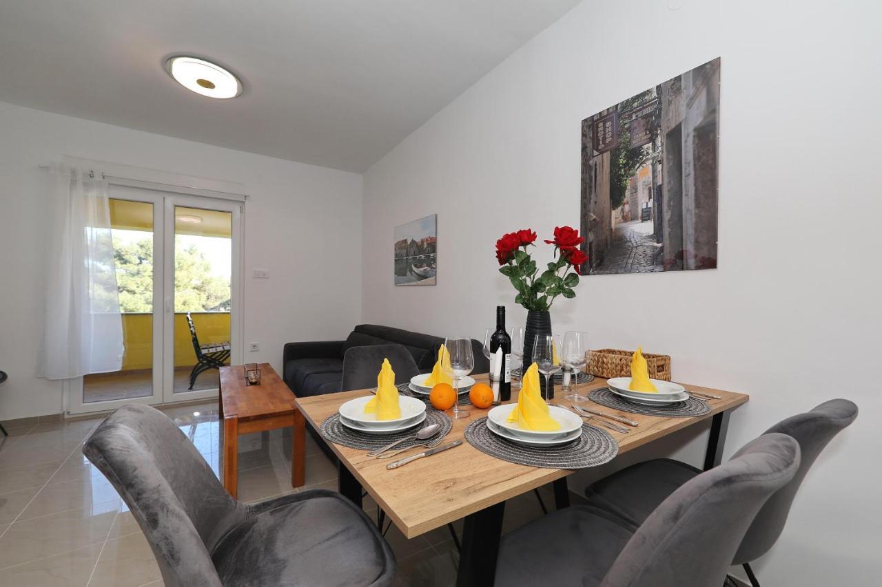 Apartments Oliva 브르시 외부 사진