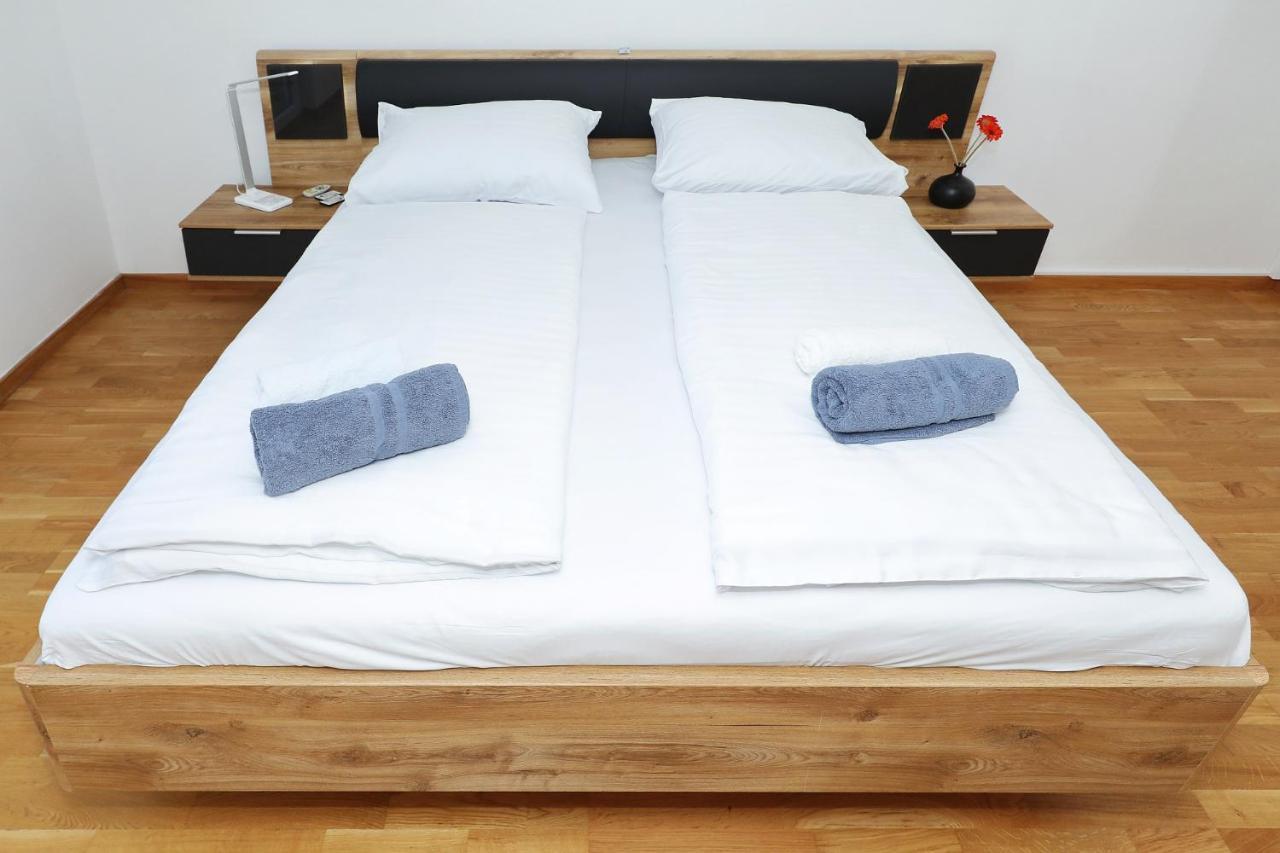 Apartments Oliva 브르시 외부 사진