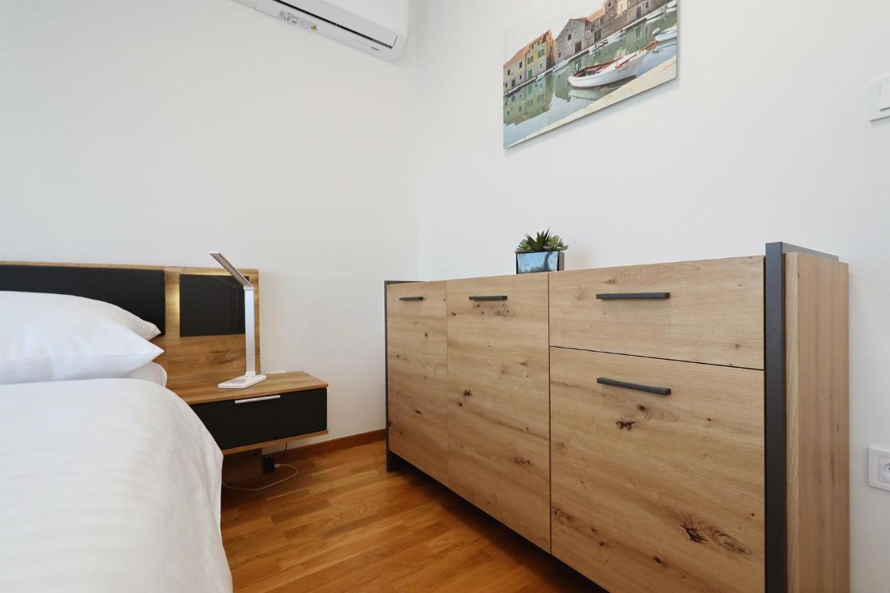 Apartments Oliva 브르시 외부 사진