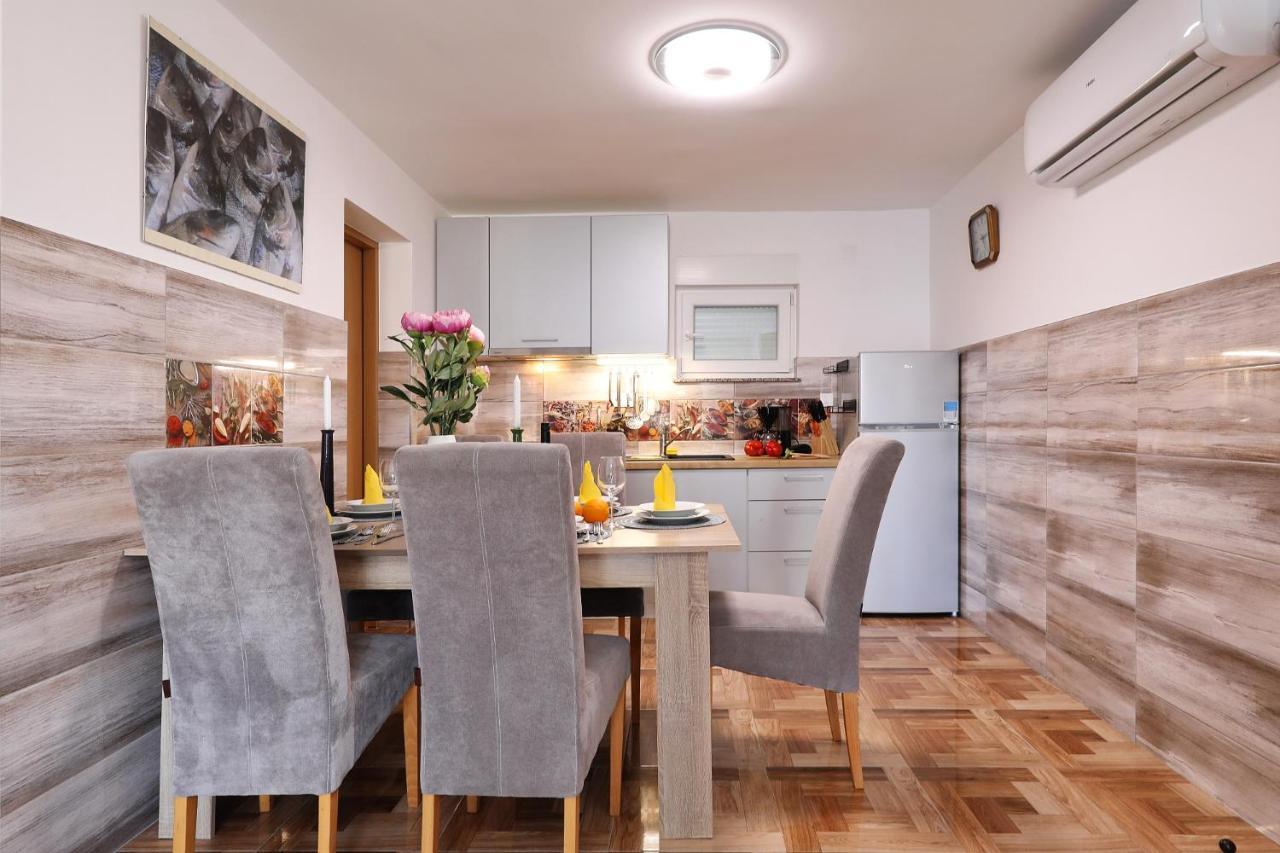 Apartments Oliva 브르시 외부 사진