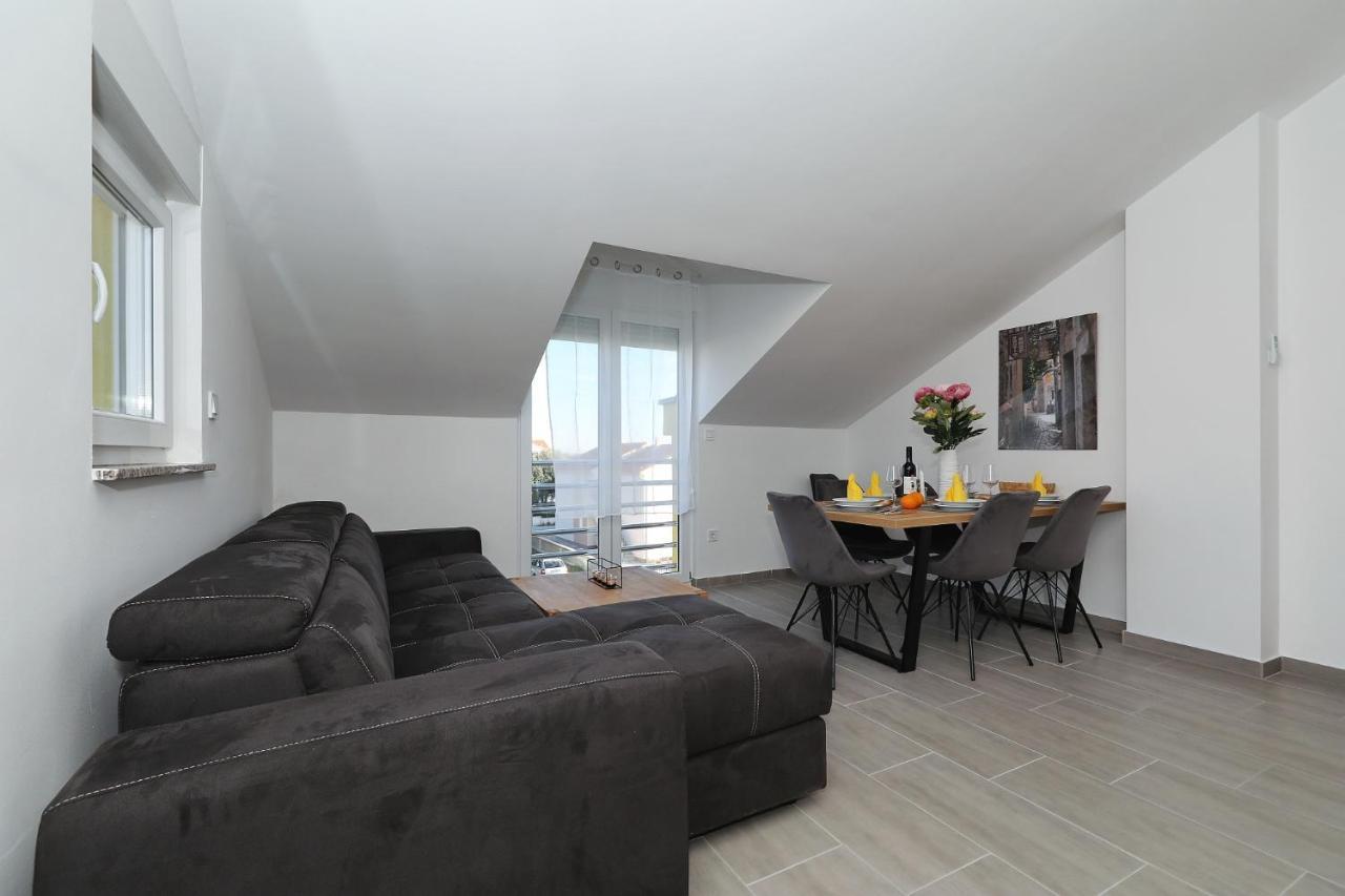 Apartments Oliva 브르시 외부 사진