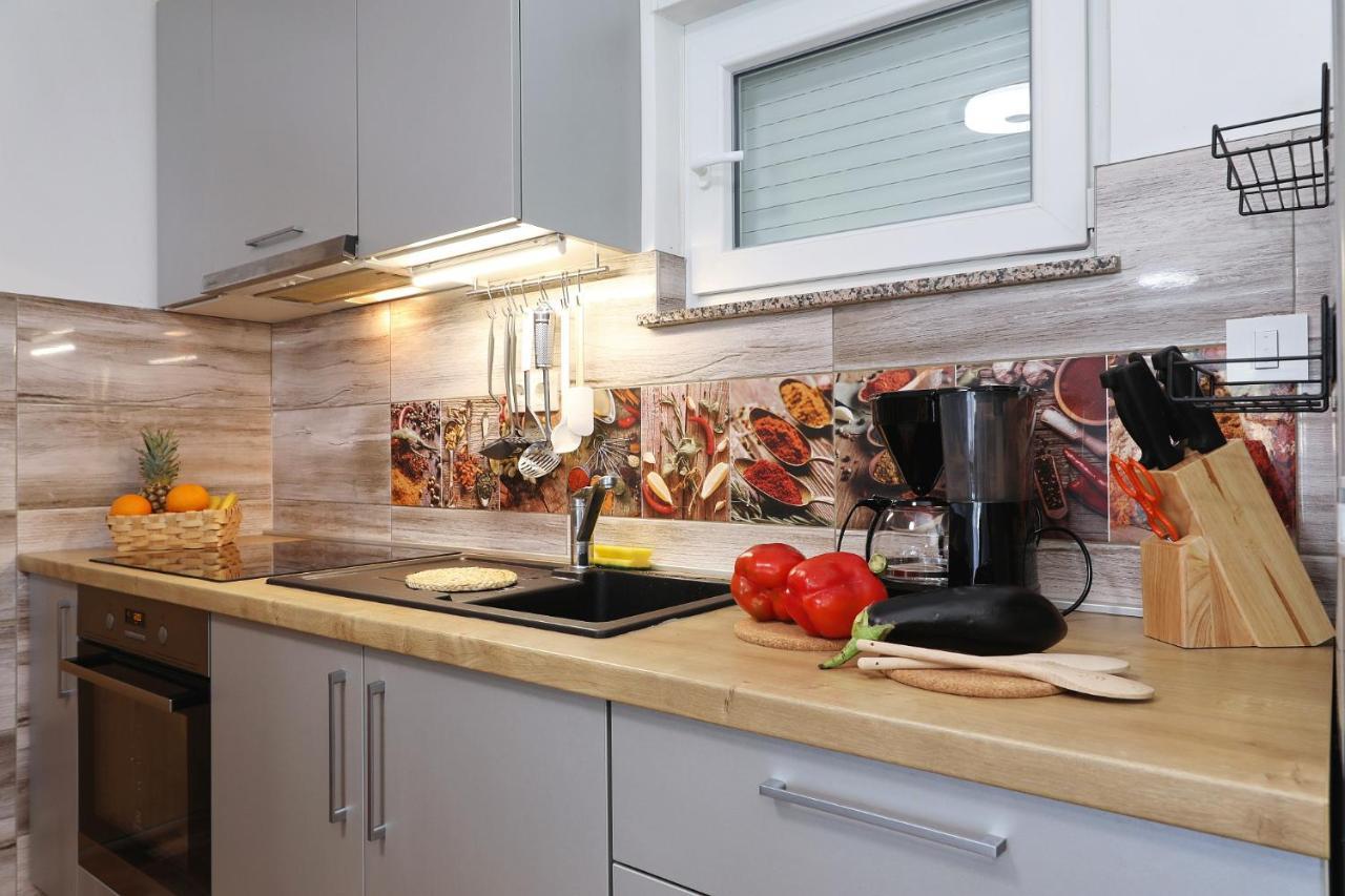 Apartments Oliva 브르시 외부 사진